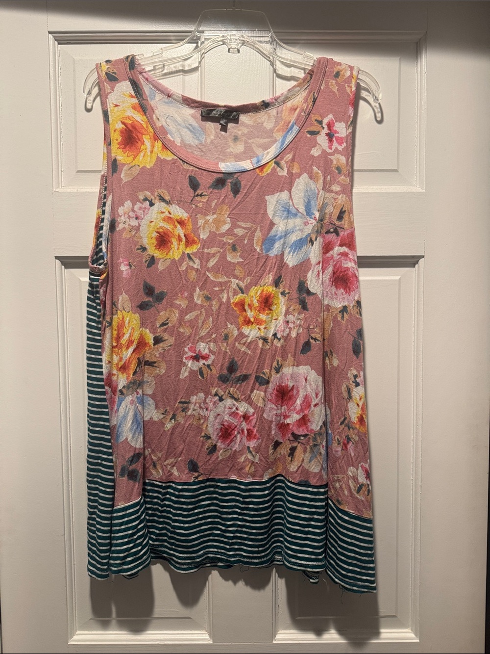 ANDREE BY UNIT Dusty Rose Floral & Teal Stripe Tank